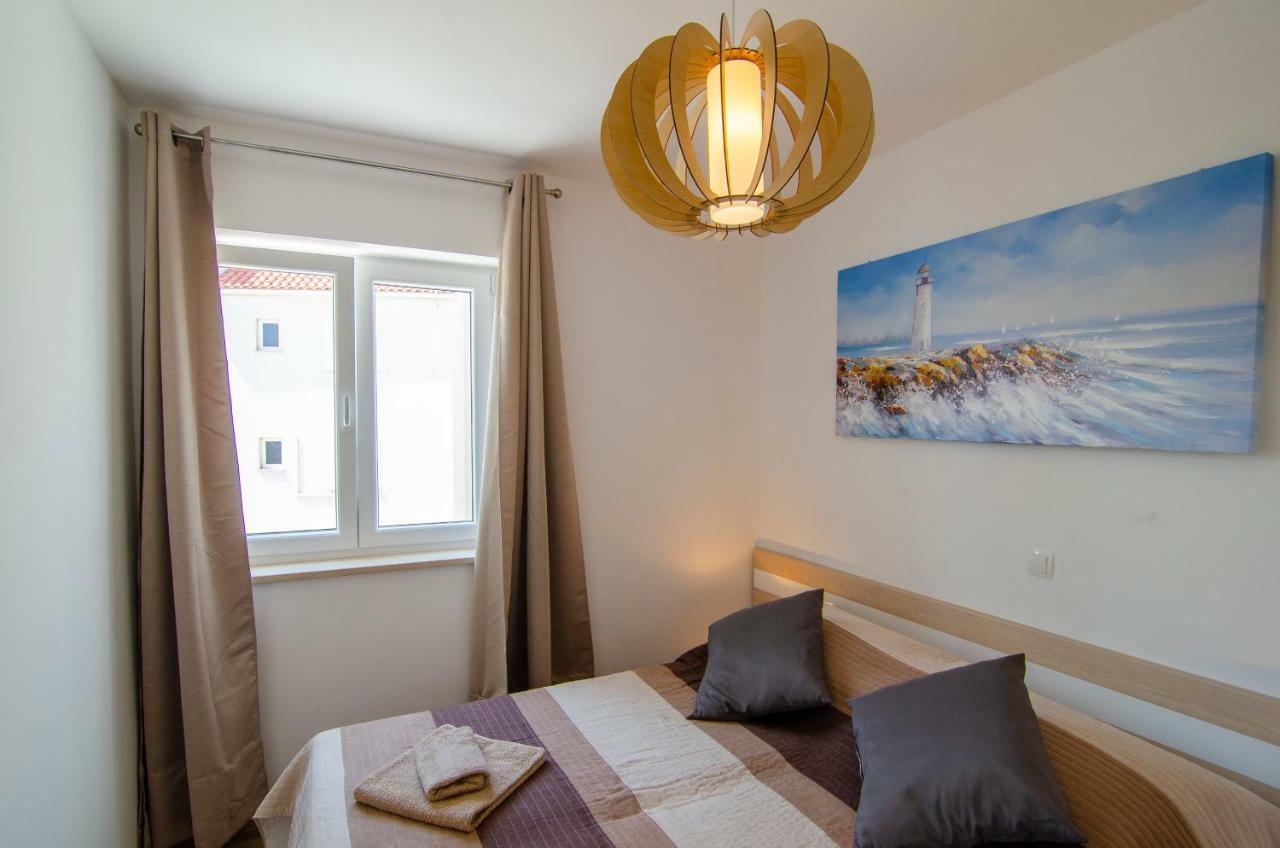 Apartments Sara بول المظهر الخارجي الصورة