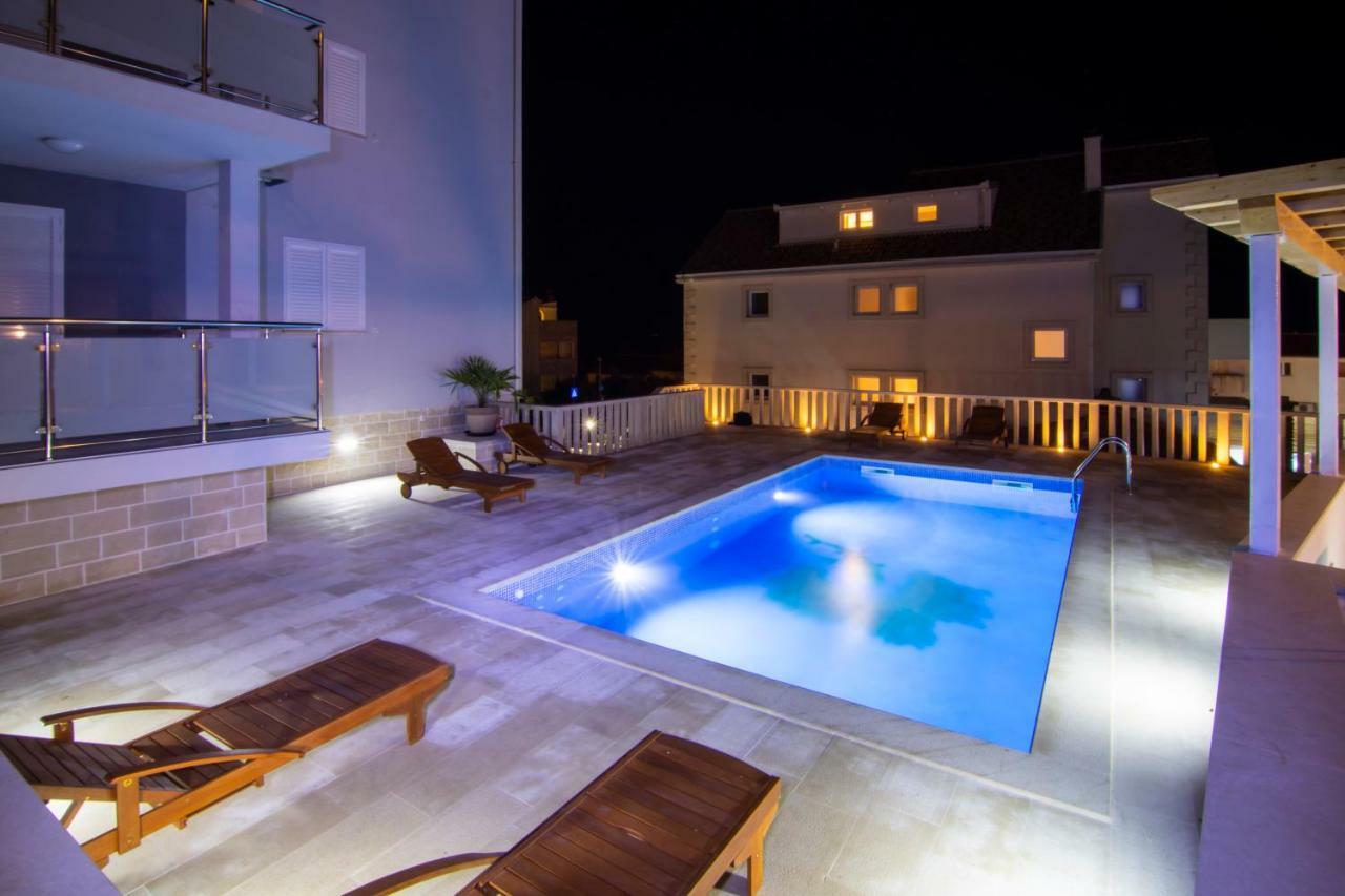 Apartments Sara بول المظهر الخارجي الصورة