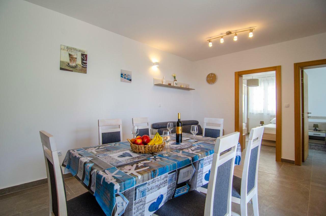 Apartments Sara بول المظهر الخارجي الصورة