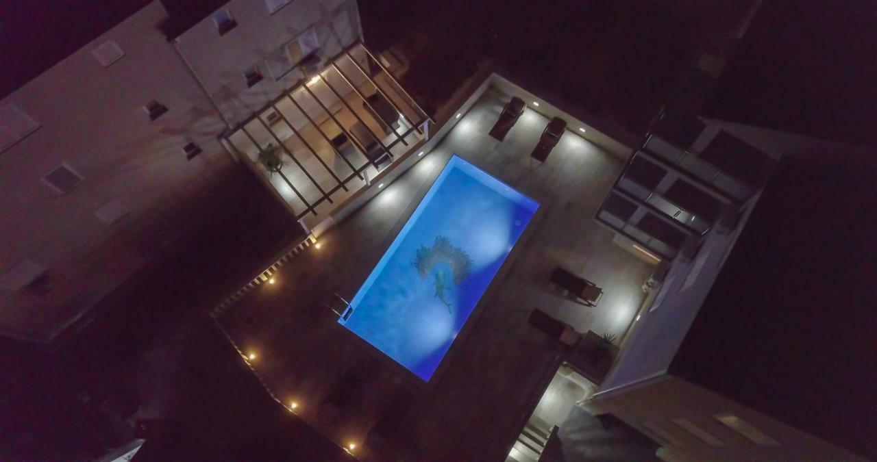 Apartments Sara بول المظهر الخارجي الصورة