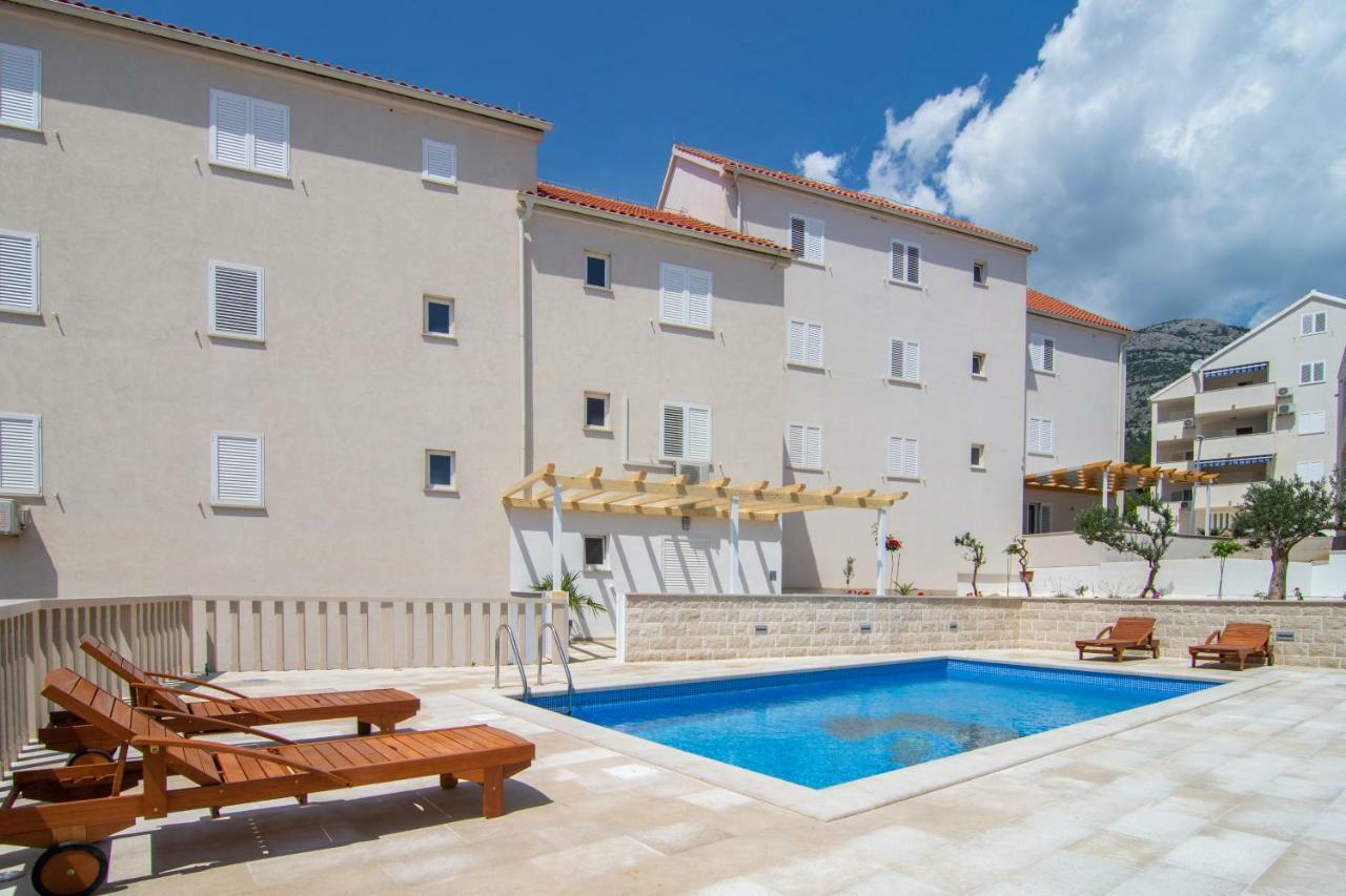 Apartments Sara بول المظهر الخارجي الصورة