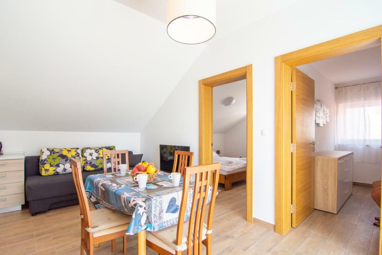 Apartments Sara بول المظهر الخارجي الصورة